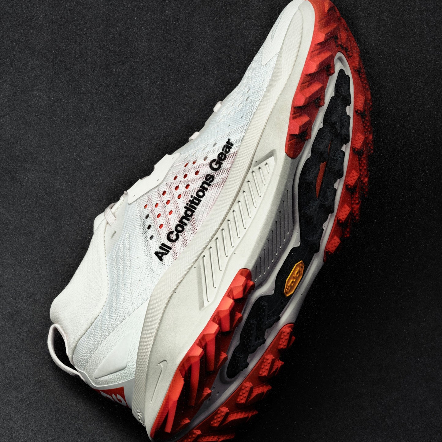 Nike ACG Zegama Trail | Summit White / Phantom / Safety Orange / Black | Mens