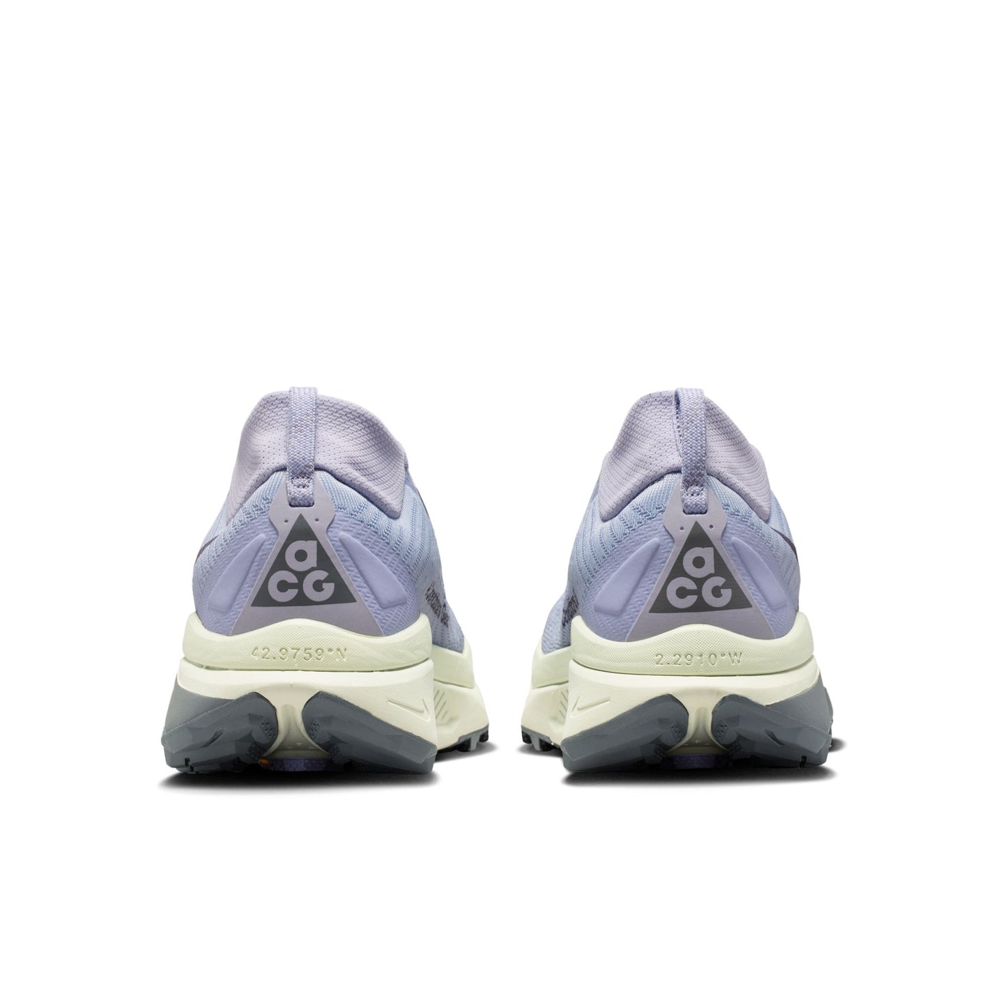 Nike ACG Zegama Trail | Ghost / Cement Grey / Sea Glass / Smoke Grey | Womens
