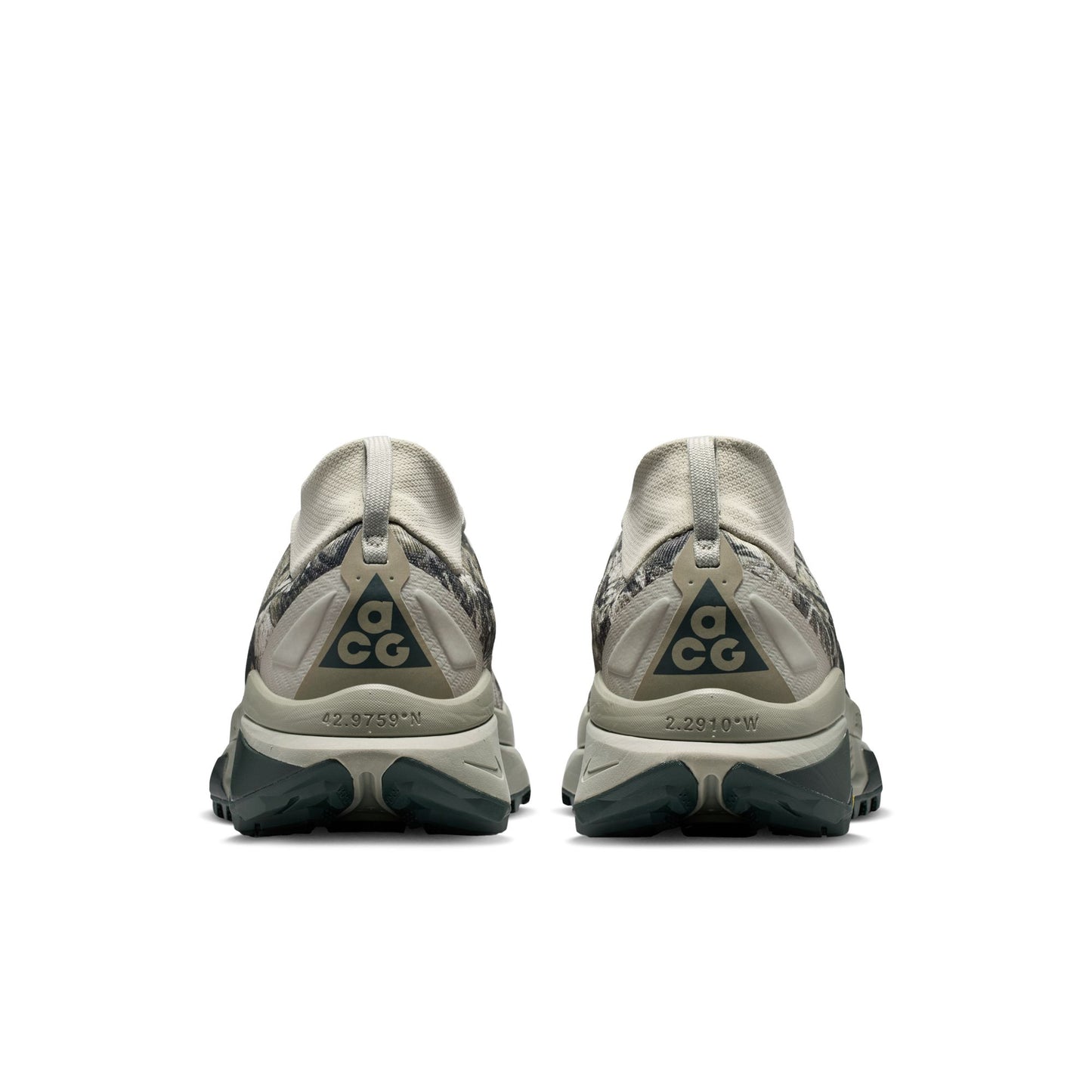 Nike ACG Zegama Trail | Spruce Fog / Sea Glass / Black Spruce | Mens