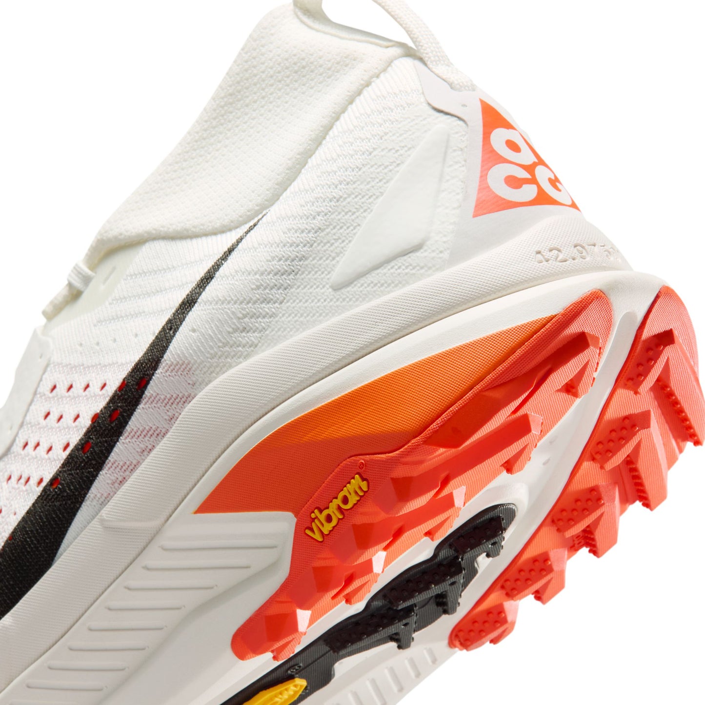 Nike ACG Zegama Trail | Summit White / Phantom / Safety Orange / Black | Mens