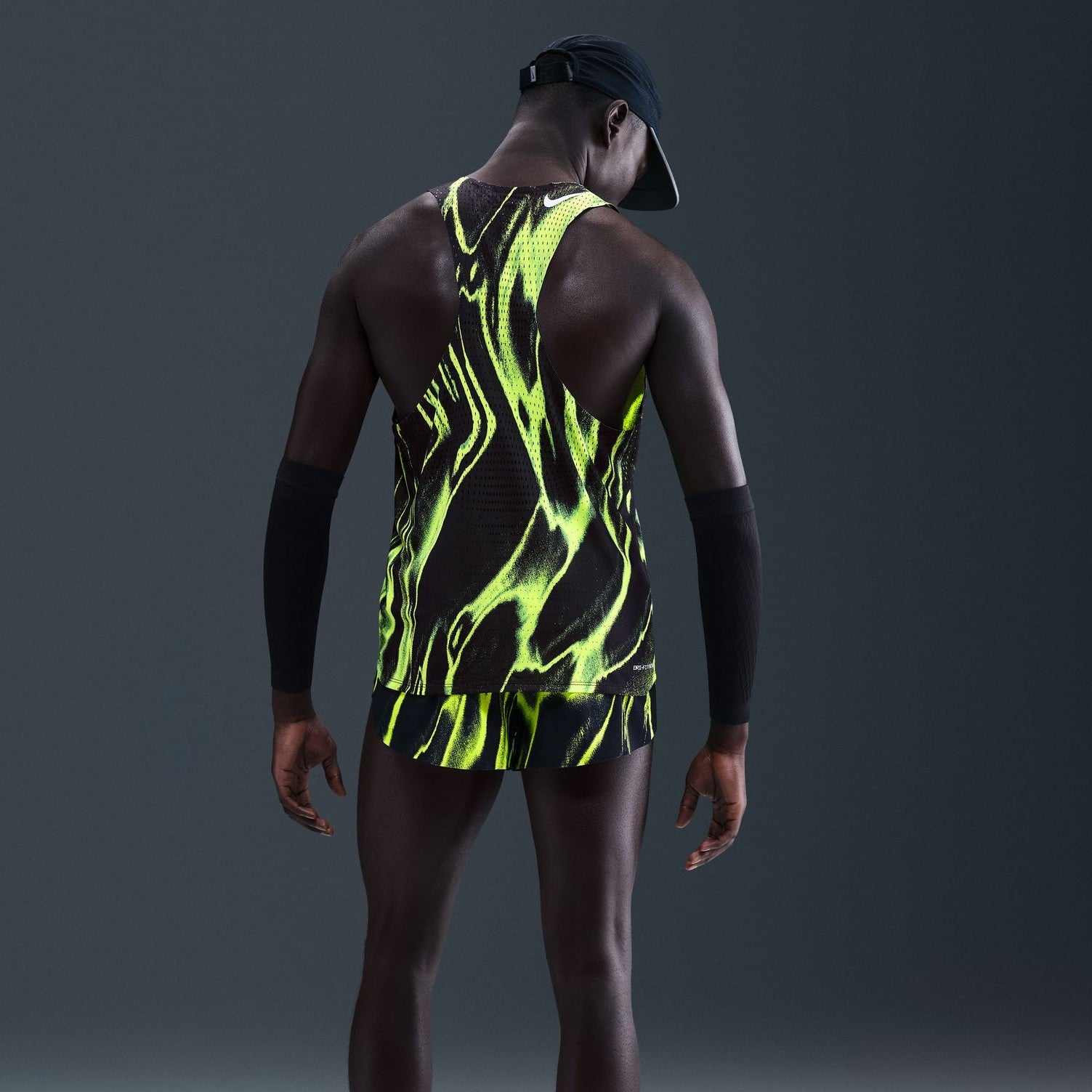Nike AeroSwift Elite Entry Singlet | Mens Lightweight Racing and