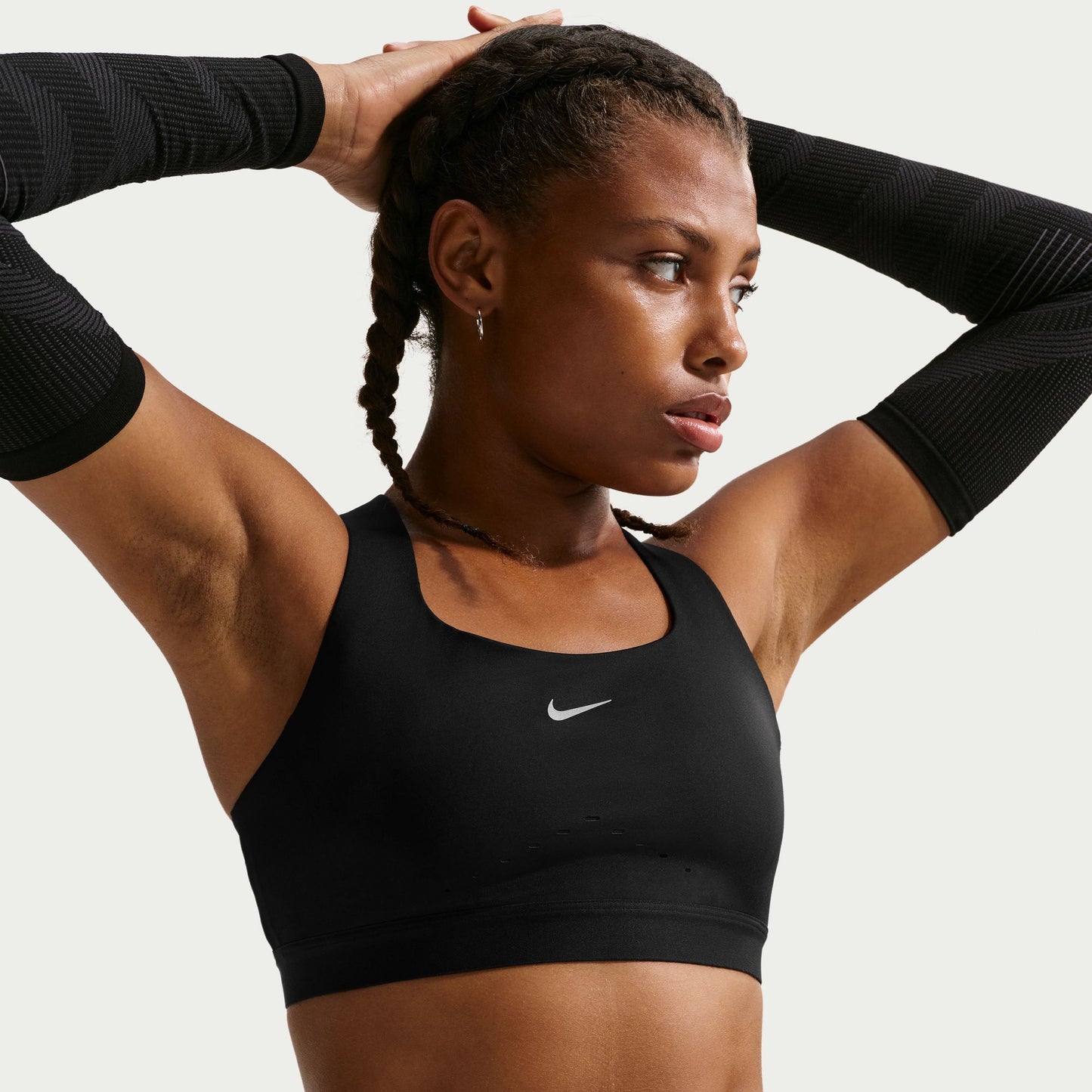 Nike Swift High Support Bra | Black / Reflective Silver | Womens