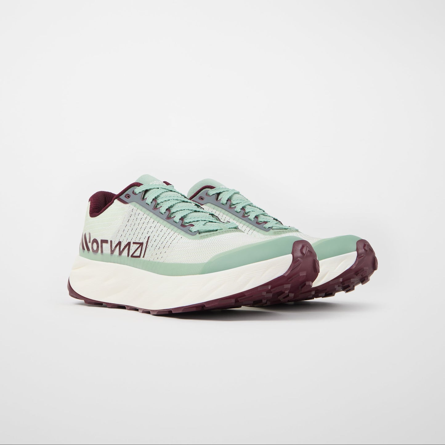 NNormal Kjerag 2.0 | Green / White | Unisex