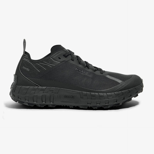 norda 001A | Stealth Black | Mens