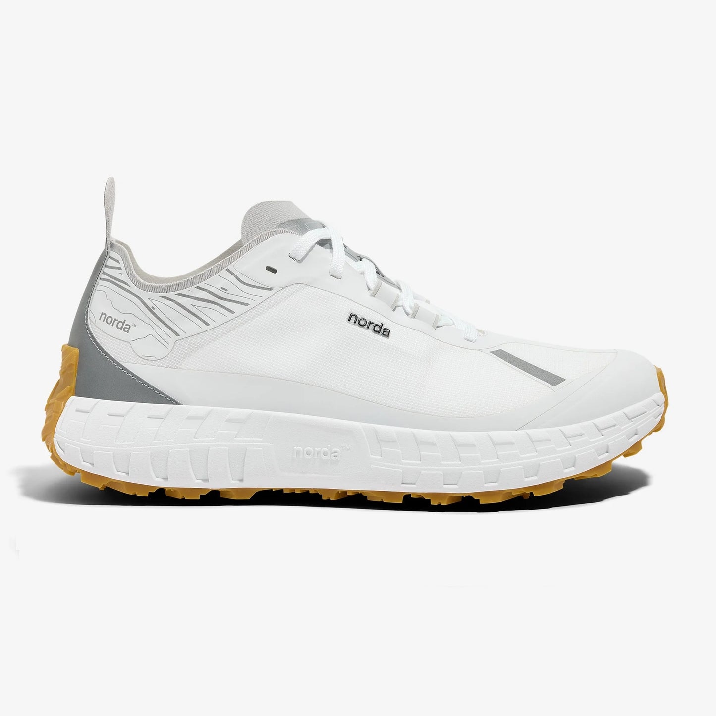 norda 001A | White / Gum | Womens