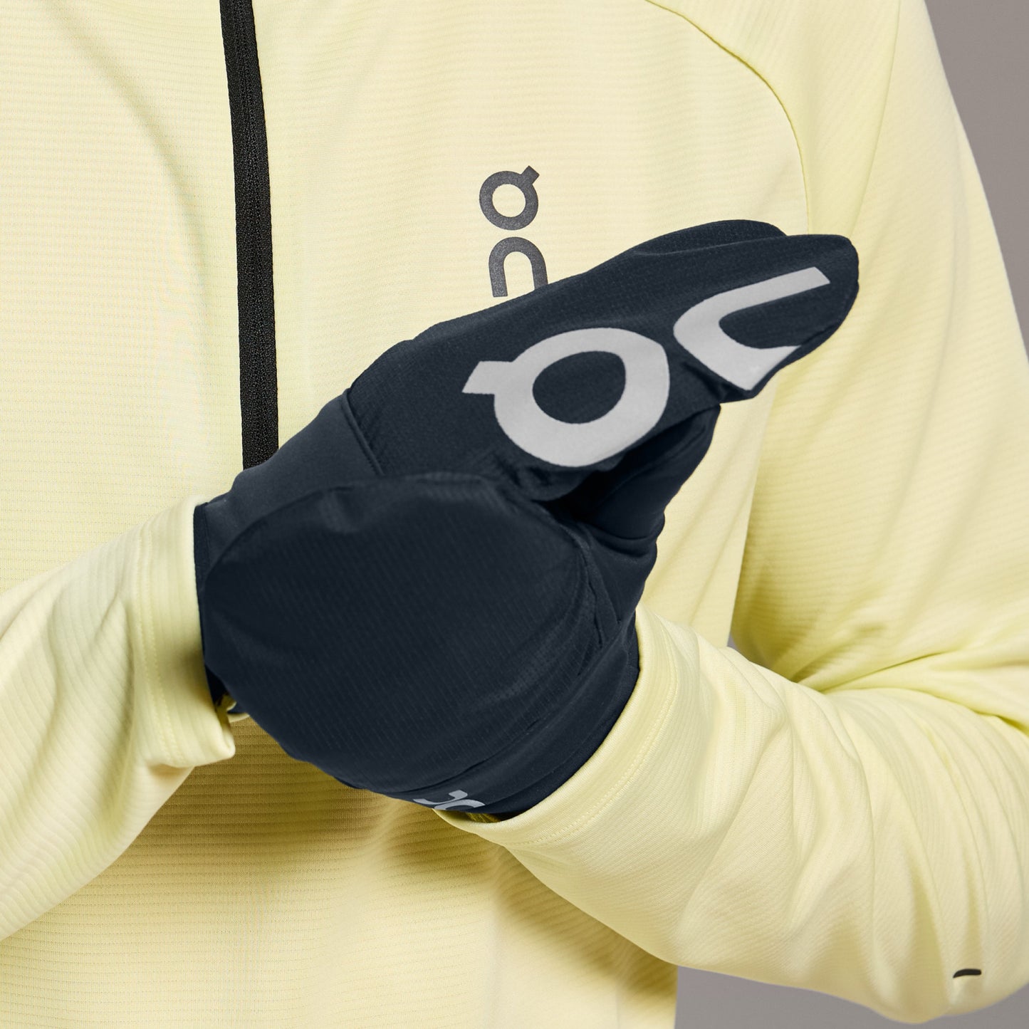 On Core Glove | Black