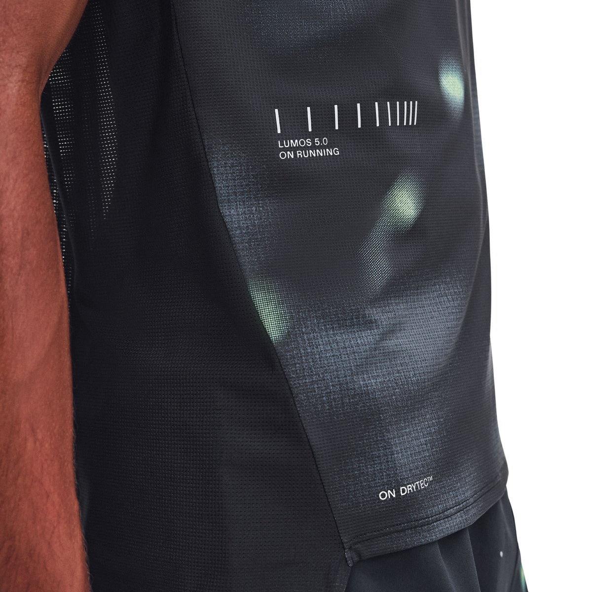 On Performance-T Lumos | Black | Mens