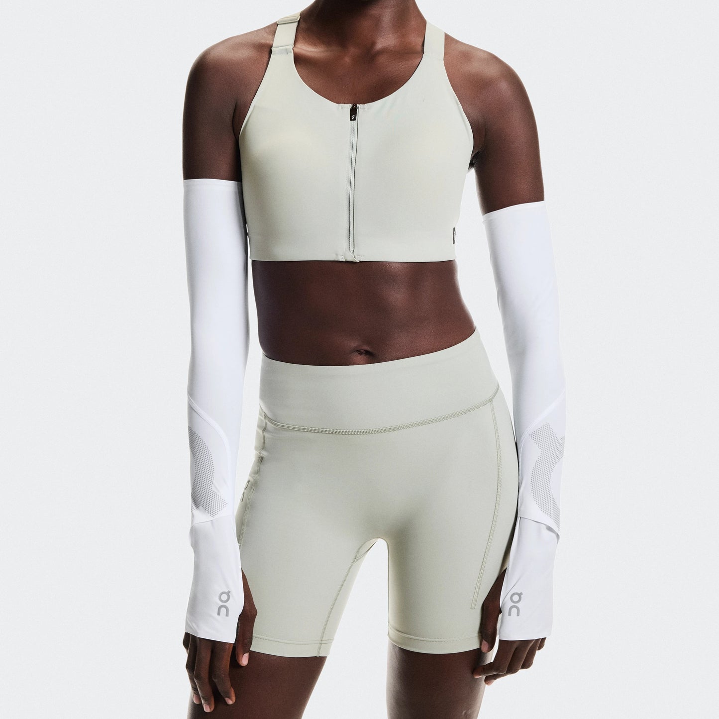 On Solar Arm Sleeves | White