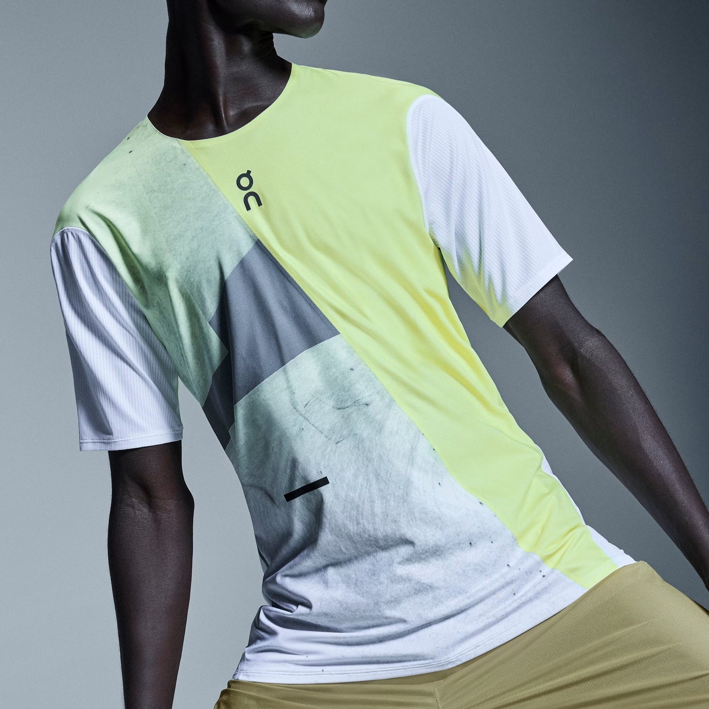 On Ultra-T | Caper / Limelight | Mens