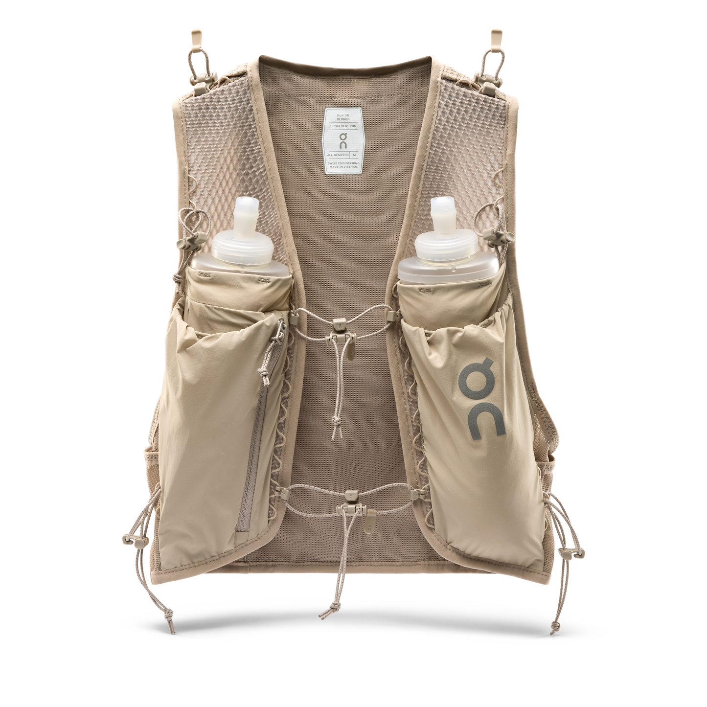 On Ultra Vest Pro | Fog