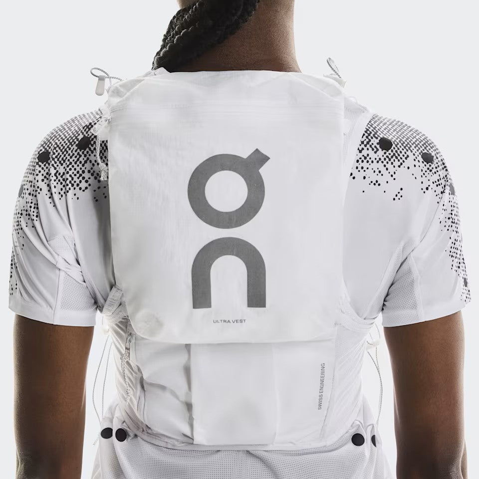 On Ultra Vest Pro | White