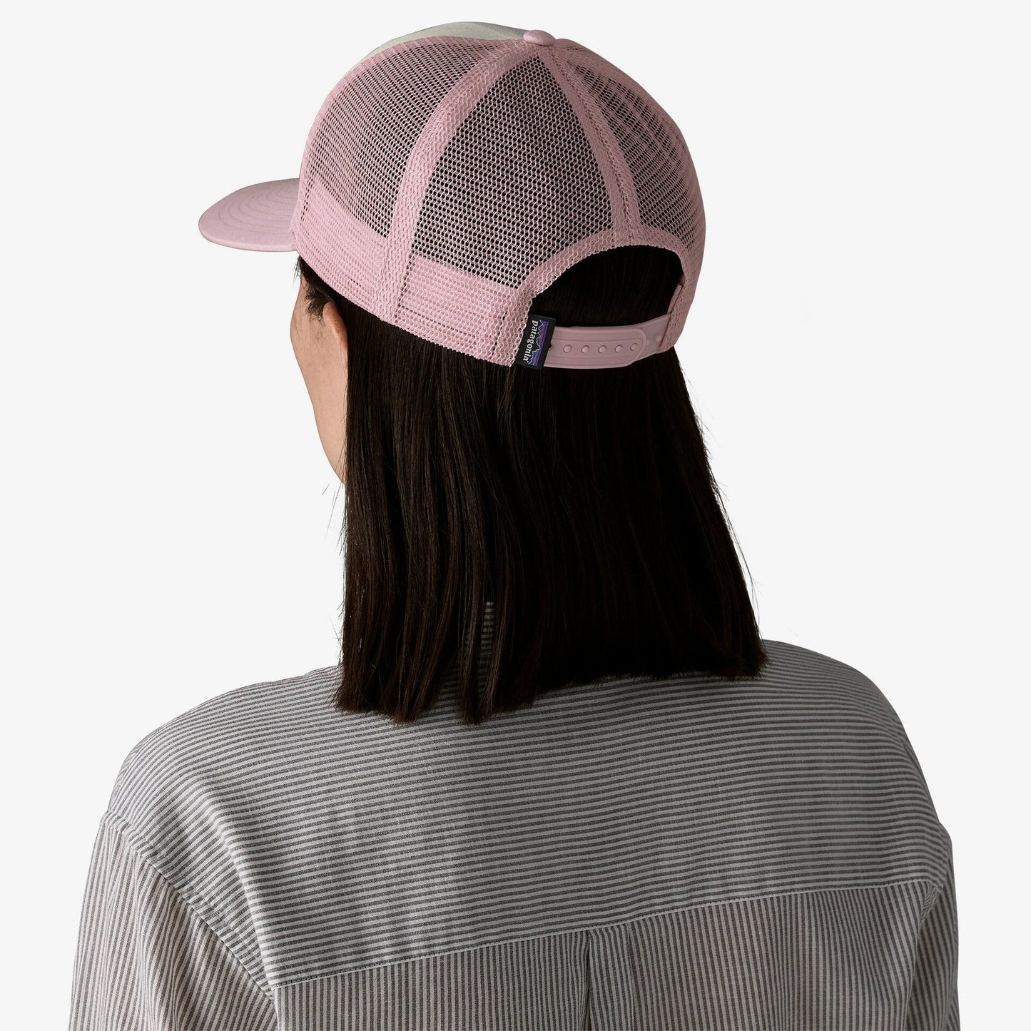 Patagonia P-6 Logo Trucker Hat | White / Quiet Violet