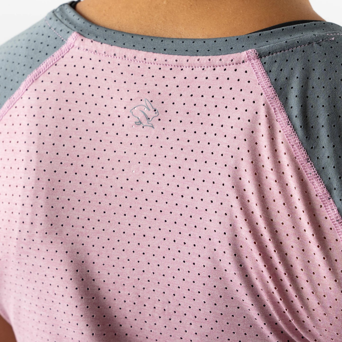 rabbit EZ Tee Perf Trail | Pink Nectar | Womens