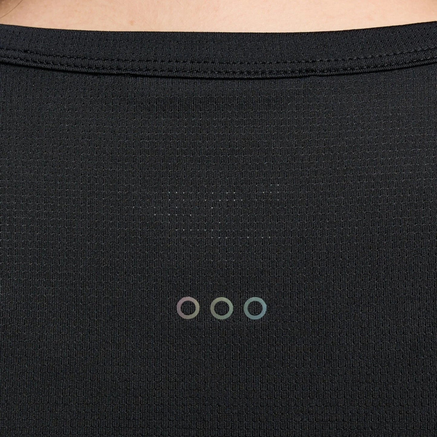 Saucony Stopwatch Short Sleeve Tee | Black | Womens